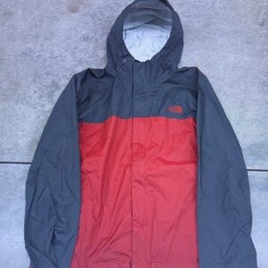 The North Face Men's Two-Tone Red and Gray Raincoat